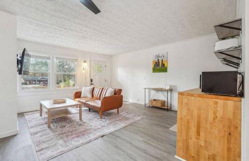 Cozy Kennesaw Apartment Close to KSU with EV Plug In - Foto 8