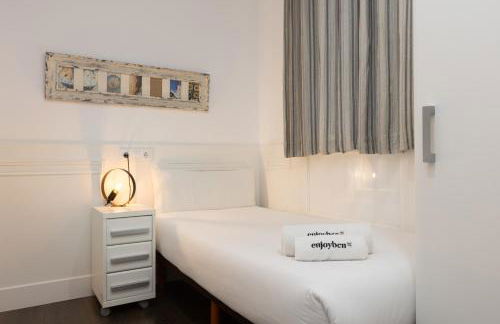 Enjoybcn Coliseum Apartments - Photo 60