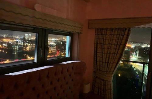 Designer Penthouse with Riverviews - G1 Glasgow City Centre, 3 Bedrooms, 2 Bathrooms, 1 Living room / Kitchen. Full Floor, Wrap Around Terrace, Panoramic Views, Off Central Station / Buchanan Street - Foto 10