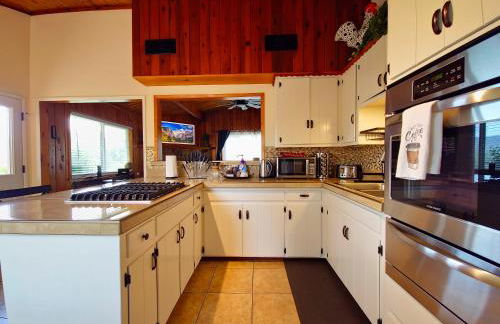 Yosemite Gateway Cottage - King Suite - Mountain Views - Foto 9