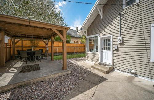 Perfect for Work & Play, 3BR 2BA with Office & WiFi - Foto 44