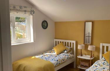 5 SEAVIEW private parking w EV - Photo 12