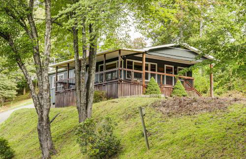 Sylva Riverfront Cabin Near WCU Pet-Friendly! - Foto 3