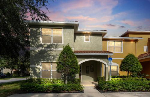 Amazing 5BD and 4BH 6 miles from Disney - Foto 1