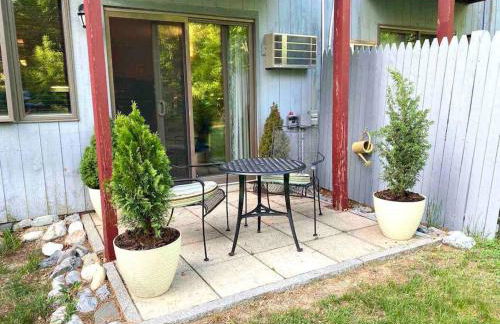 Attitash Mountain Village Studio - Slope View - Ski - Storyland - Photo 22