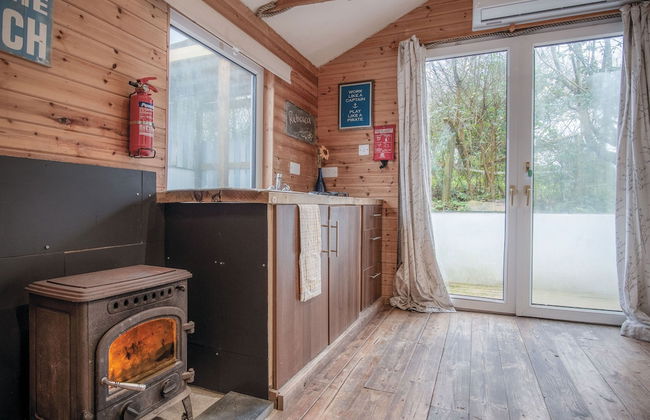 The Lodge - 1 Bedroom - Freshwest Beach Retreat - Photo 6