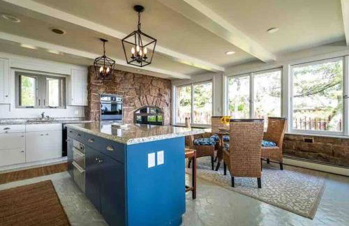 Direct Waterfront 4 Bedroom Beach House With Stunning LI Sound Views & Private Beach - Foto 39