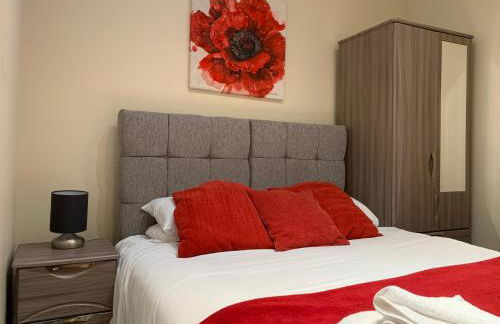 Market Place Serviced Apartments, Leek - Photo 14
