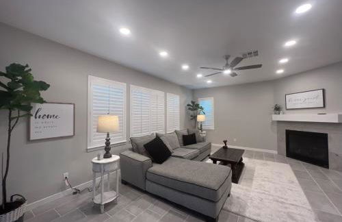 San Diego Luxury Oasis - Photo 4