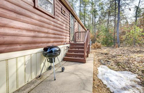 Fire Pit Family-Friendly Cabin in Gillett! - Foto 24