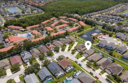 Fantastic 5BR Themed Pool Home Near Disney World - Foto 33