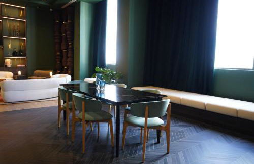 Stylish Minimalist 1BR in The Crosby - Foto 15