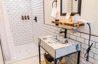 Dollhouse Downtown - Foto 12