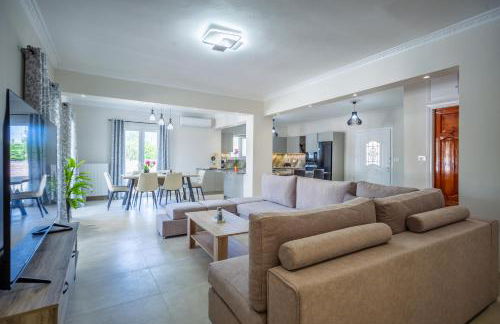 Villa Kotetsi - Foto 1