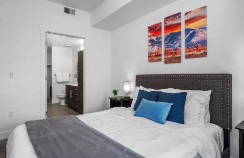 Luxury Place Next to UVU - Photo 1