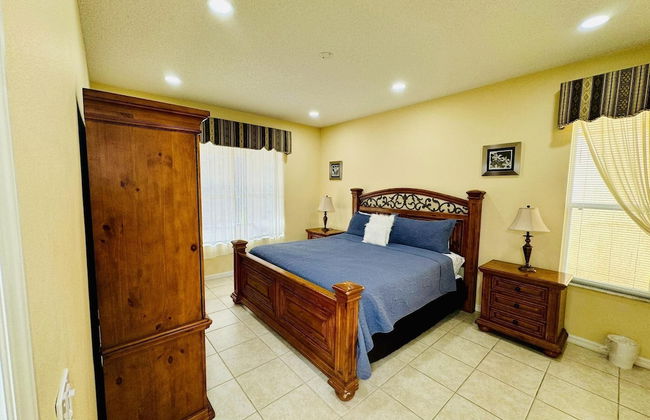 7/6.5 Beautiful Vacation Home With Private Pool, and Much More!! - Foto 20