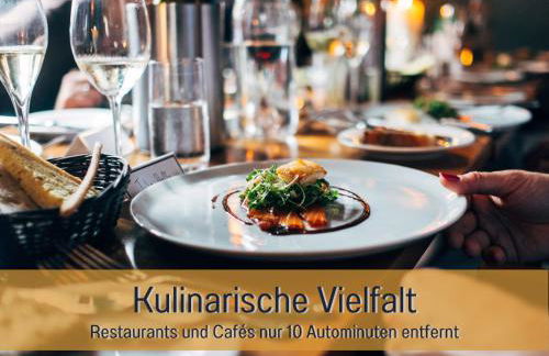 Ferienhaus Höckelheim- 300qm - 3 Wohnungen - 12 Zimmer - bis 18 Gäste - Kleinkinder reisen gratis - für Familien und Gruppen - Küchen mit Spülmaschine Backofen, Mikrowelle - Smart-TV - WLAN - Fußbodenheizung, Klimaanlage & Raffstores - nähe Göttingen - Foto 55