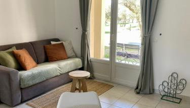 Appartement Climatisé Terrasse et Piscine Le Baptistou - Foto 4