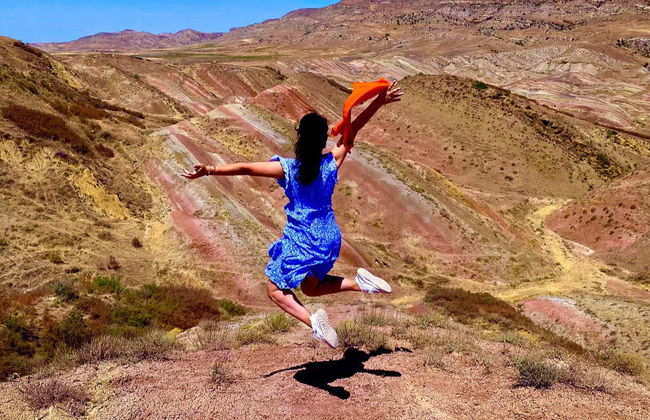 David Gareja Monastery and Rainbow Mountains Tour - Foto 2