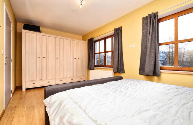 Charming Holiday Home In Durbuy With Garden - Photo 4