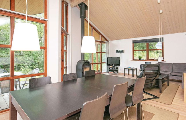 8 Person Holiday Home in Skals - Foto 9