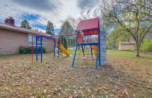 Family-Friendly Riverhouse Fishing and Hot Tub - Foto 42