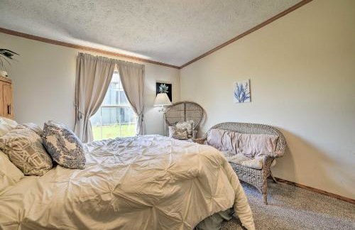 Houghton Lake Family Getaway with Fire Pit! - Foto 22