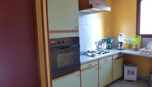 Gîte Indépendant Près de Le PAL avec Wifi et Animaux Acceptés - FR-1-489-51 - Foto 3