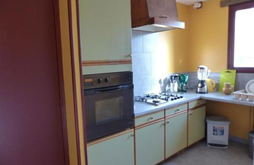 Gîte Indépendant Près de Le PAL avec Wifi et Animaux Acceptés - FR-1-489-51 - Foto 3