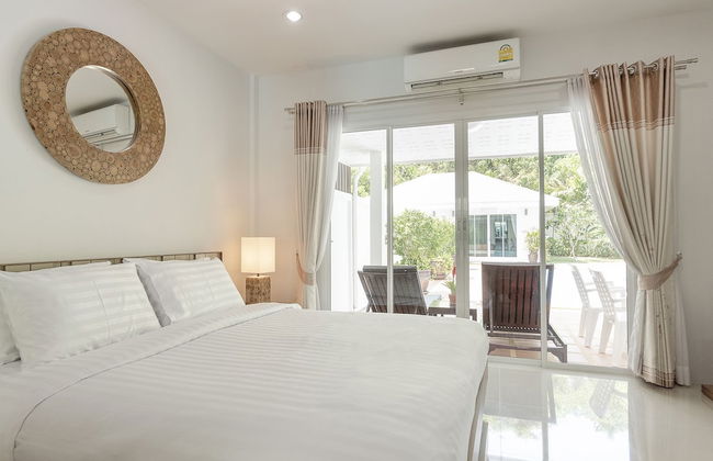 BaanPromphun Pool Villa by BV - Foto 44