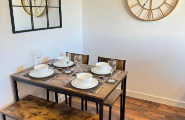 Spanish City View 2, Luxury Sea Front Apartment Free Onsite Parking - Foto 2