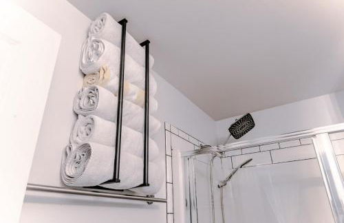 4-bedroom Burlington with AC & Wifi - Foto 14