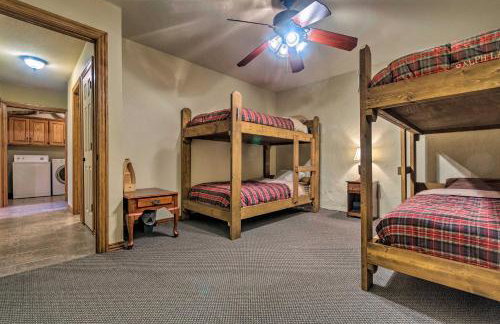 Waterfront Lake Dardanelle Home with Dock and Fire Pit - Foto 26