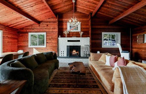 Iconic Chalet with Sauna, Hot Tub, Fire Pit, Plunge - Foto 11