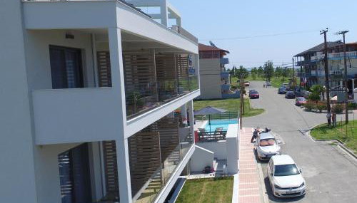 FOUR REASONS - Foto 5