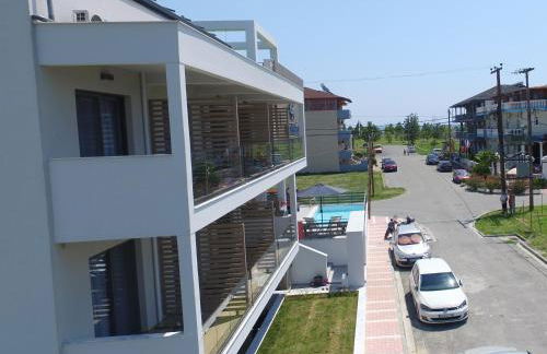 FOUR REASONS - Foto 5