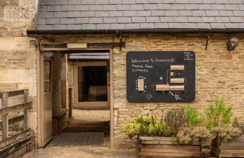 Family Cotswolds Cottage Farm Stay - The Smythy - Foto 63