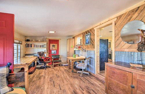 Stunning San Ysidro Homestead with Large Porch! - Foto 13