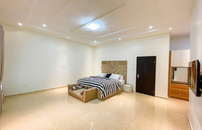 4 Bedroom Luxury Entire Apartment With Wifi - Foto 17