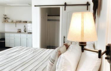 The Shack Inn - Photo 25