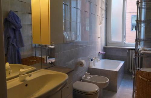 Casa Clemente in Cit Turin - Vicino a Porta Susa e Metro - Foto 16