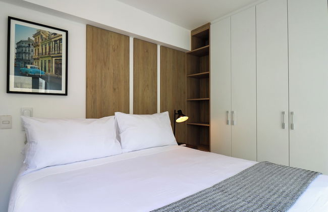 Gray By Wynwood House - Photo 6