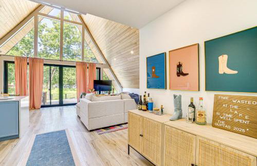 A-Frame Cabin with Deck Near Cedar Creek Lake - Foto 6