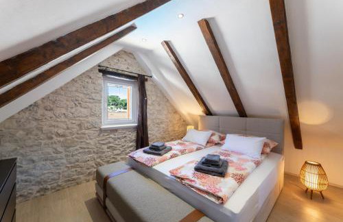 Holiday House Tramonto with Pool, Sunset View & Pet Friendly, Donji Humac, Brač - Photo 12