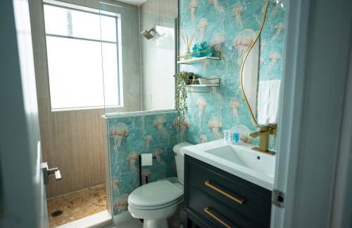 Fountain condo 2 story Pool BBQ Balcony - Photo 49