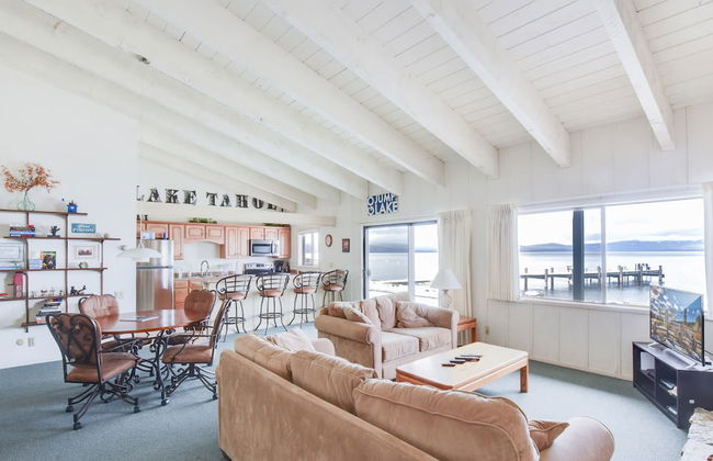 Waters Edge Vista HOA Pool & Pier Access - Foto 10