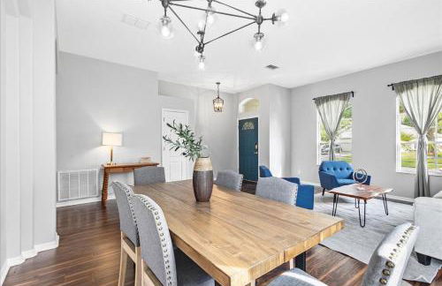 NEW - Poolside Oasis Heated POOL Home - 2000 SF - Foto 5