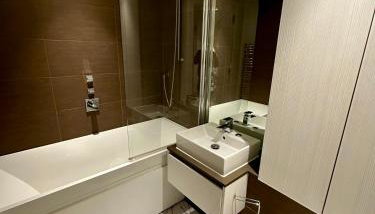 Gunwharf Quays Harbour Apartments - Foto 2