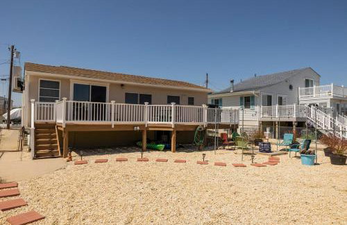 Lagoon Life in Tuckerton Beach with Dock - Foto 57