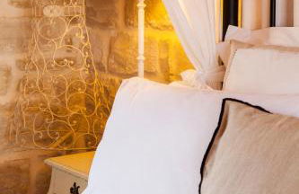 Eleon Residence - Photo 12